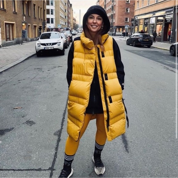 New adidas Women's Prime Cold.Rdy Puffer Down Vest Yellow - Picture 2 of 10